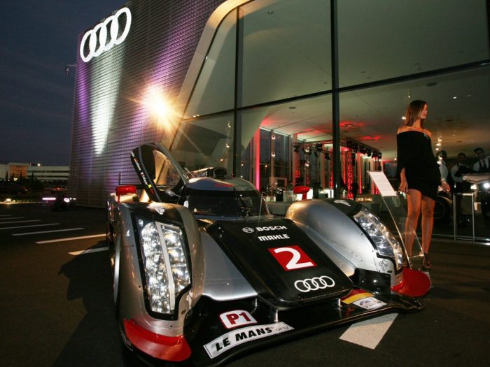 palazzigas-audi-store-opening-cover